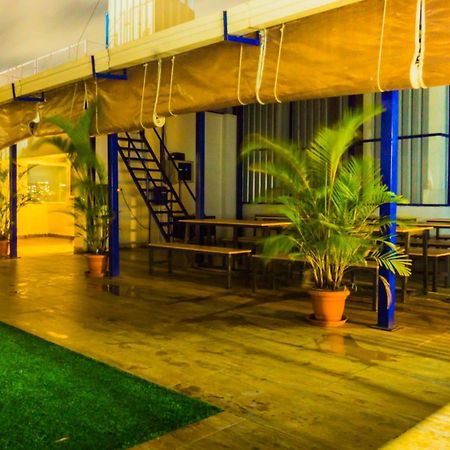 Local Colive Sarjapur Aparthotel Bengaluru Kültér fotó