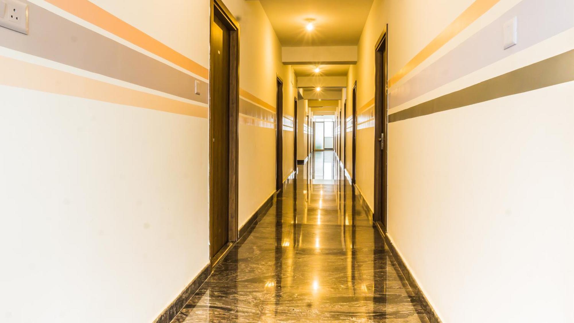Local Colive Sarjapur Aparthotel Bengaluru Kültér fotó